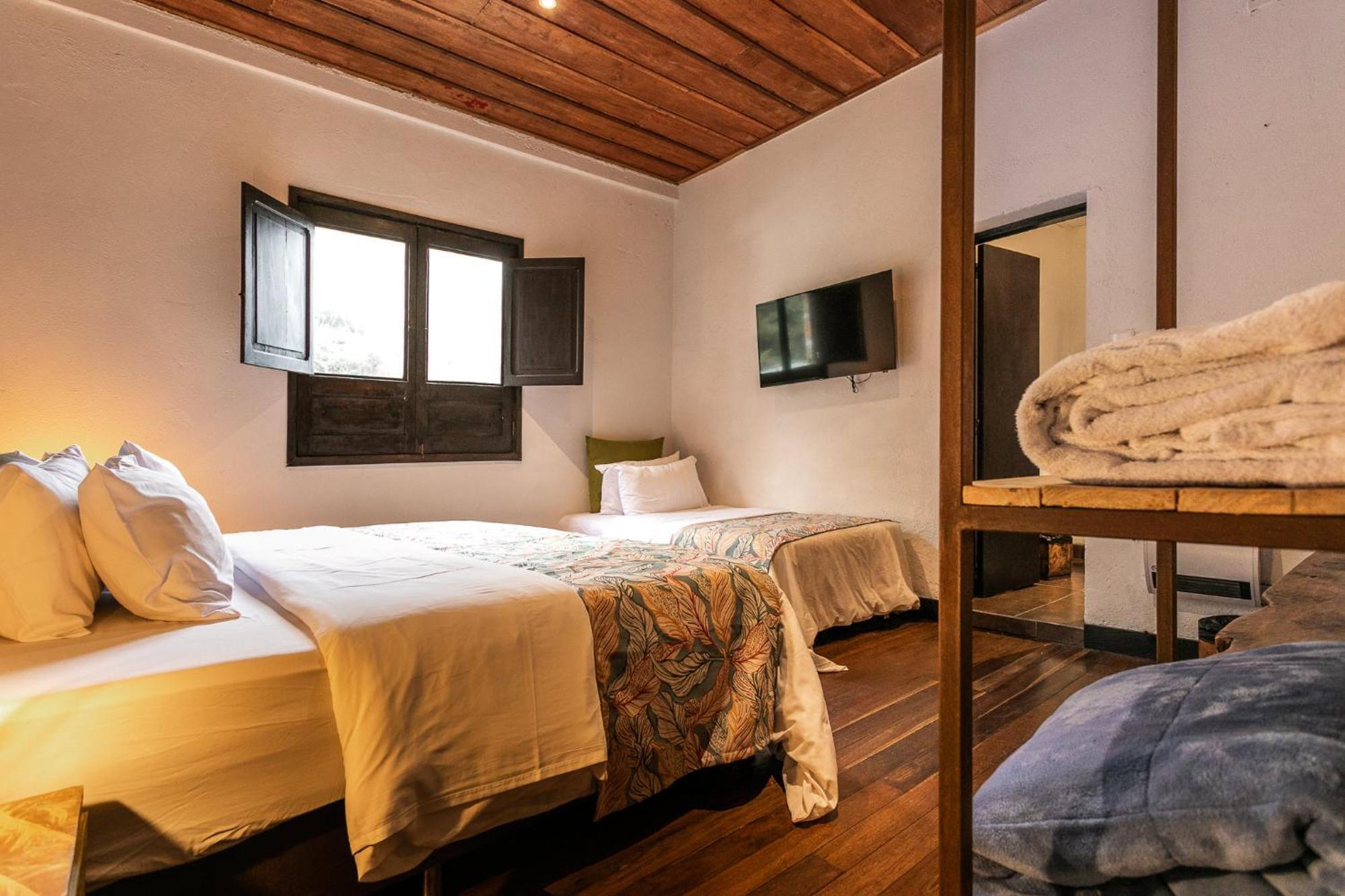 Hotel Termales del Ruiz Gallinazo (Caldas) Quarto foto